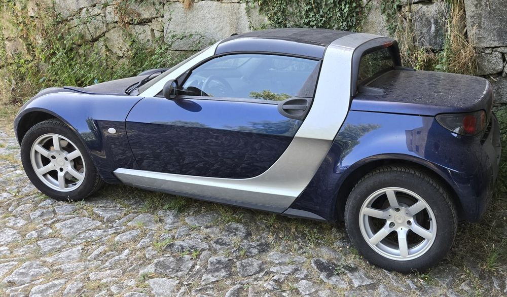 Smart roadster apenas à peça