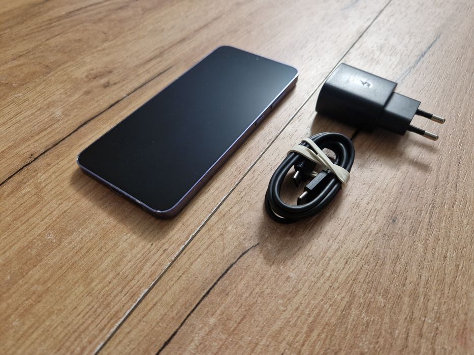 Smartfon Samsung s24 plus 256gb Brak BLOKAD Gwarancja ZESTAW