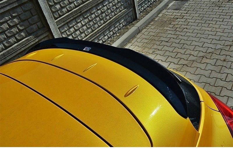 ADIÇÃO DE AILERON PARA RENAULT MEGANE 3 RS TROPHY VERSION 2011-2015