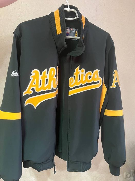 Куртка Vintage Oakland Athletics MLB Majestic On-Field Dugout Jacket