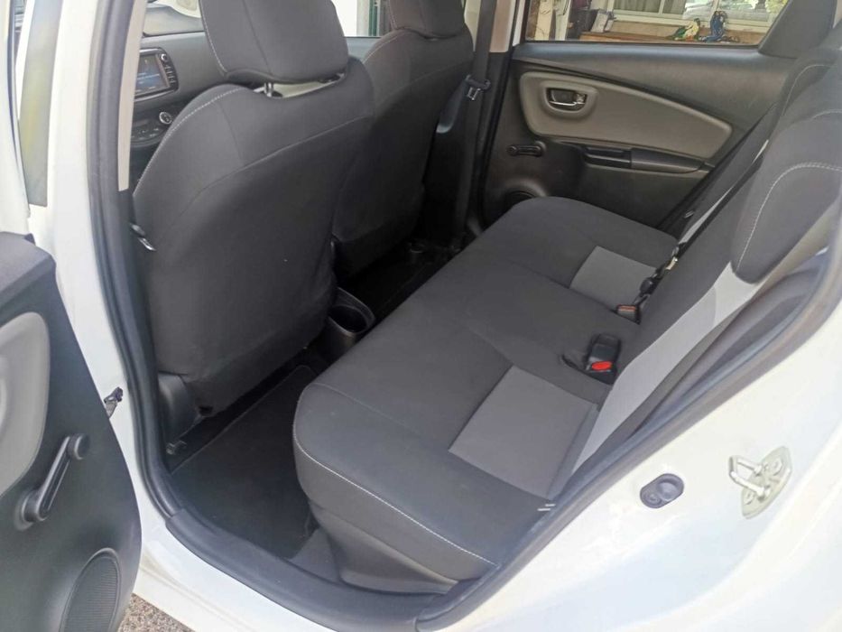 Toyota Yaris Hibrido