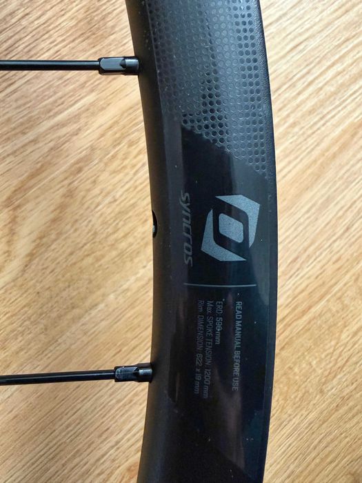 Rodas / wheels Syncros RP 2.0 Disc - XDR (road / gravel) - Almost no use