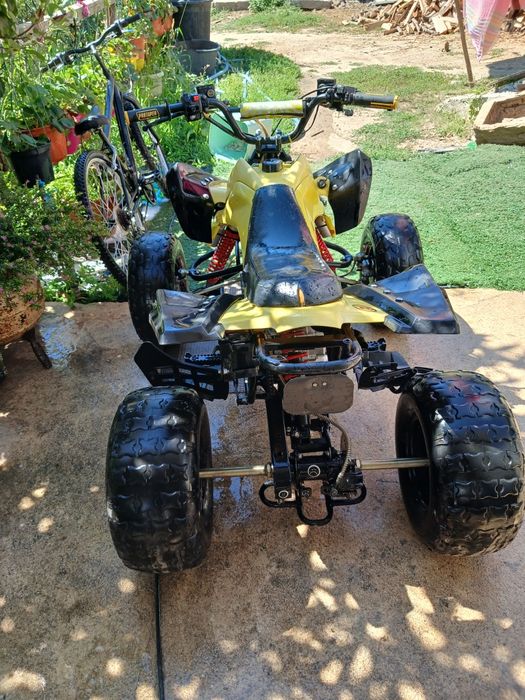 Vendo moto 4 110cc