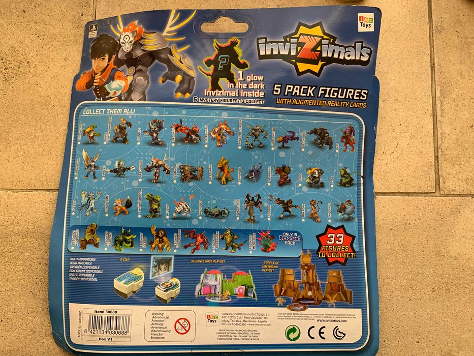 Coleção, Invizimals: Lynx Max, IronBug Max, Skywolf Pup, Sky Sarge