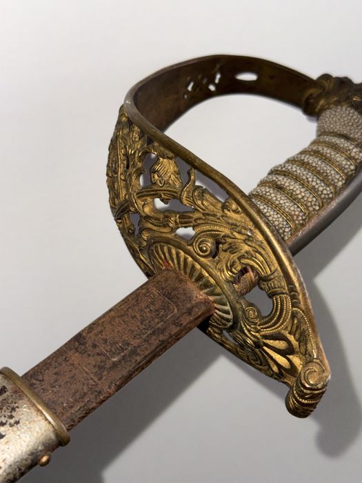 Espada Militar antiga