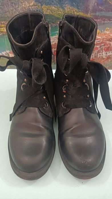 Botki zamsz skóra ćwieki 36