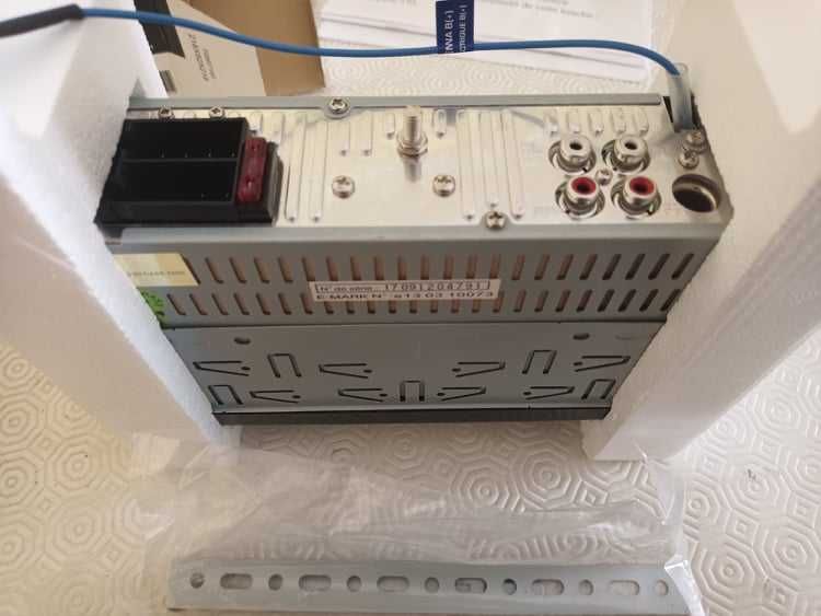 autoradio i-random cs-101