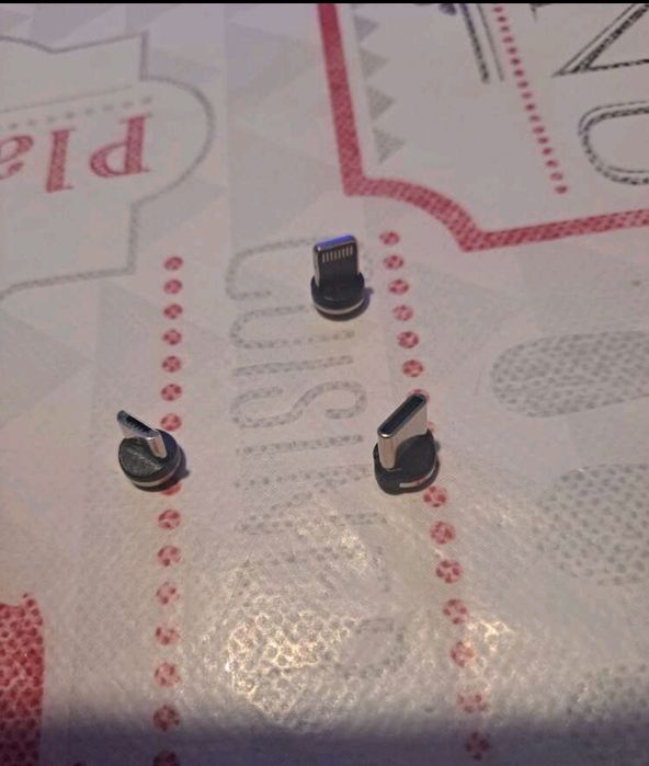 Cabo magnético 3 em 1 dobrável