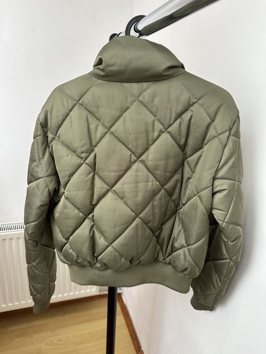 Куртка коротка жіноча XS