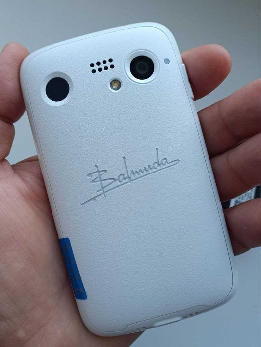 Balmuda Phone 4.9" IPS 6/128Gb SD765 48Mp 1sim 2500 мАг NFC Jap Global