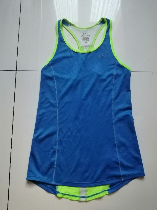 Sportowa koszulka Nike Dri-Fit roz.S
