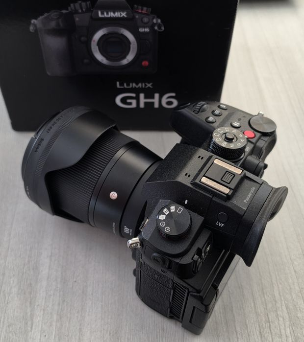 Panasonic Lumix GH6