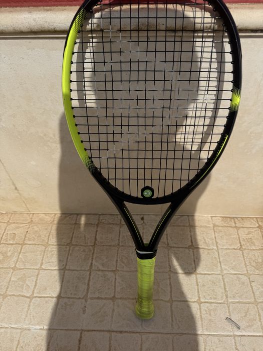 Raquete de tenis