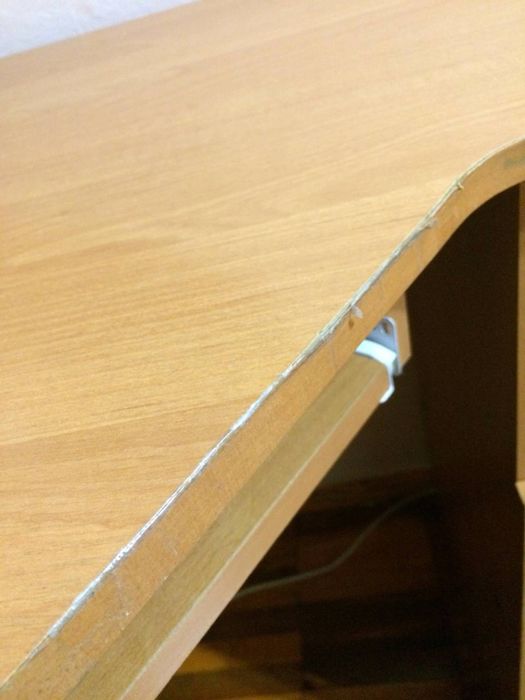 Стіл кутовий копьютерний офісний письмовий