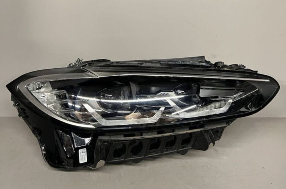 Farol bmw série 4 g22 g23