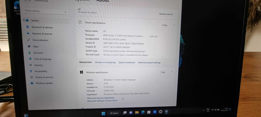 Laptop HP 15S,AMD RYZEN 3, 8GB RAM, 256SSD+ 1THDD