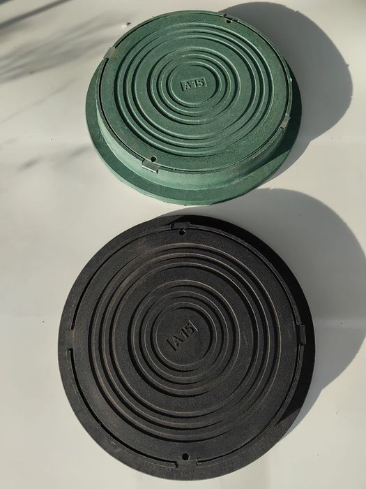 Люки каналізаційні