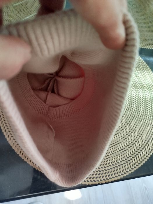 Czapka damska Perfekt