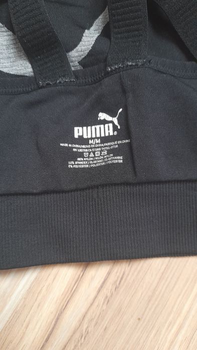 bezszwowy biustonosz sportowy Puma rozmiar M