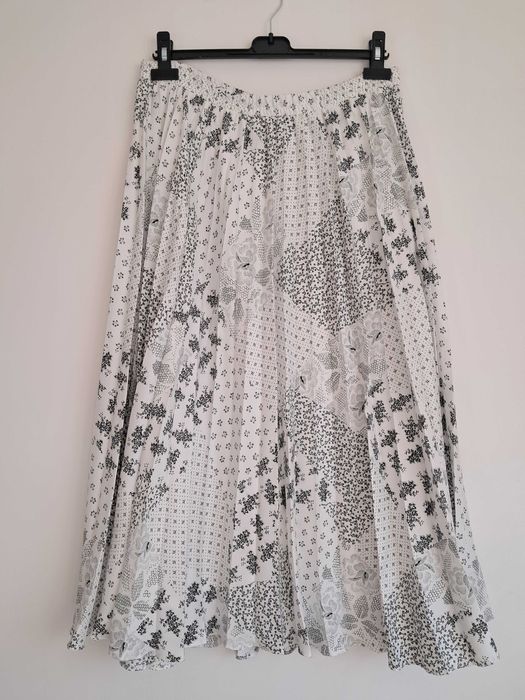 Plisowana spódnica maxi 40