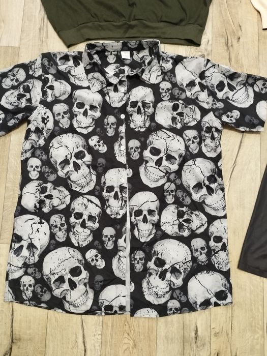 Чоловічий светр великого розміру