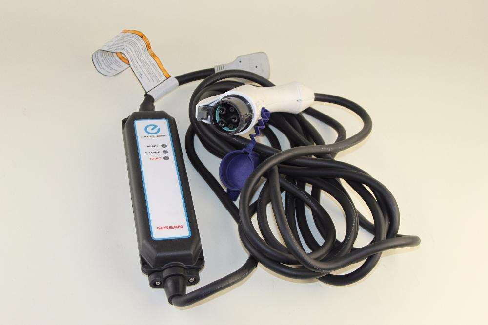 Зарядка Устройство Ниссан Лиф / Nissan Leaf Переделка J1772 ремонт 220
