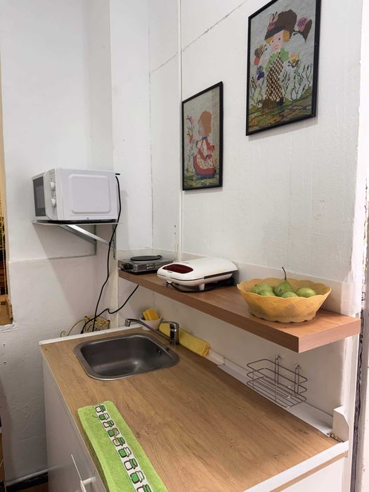 Arrenda-se Studio na Rua de Costa Cabral (Areosa) – Pronto a habitar