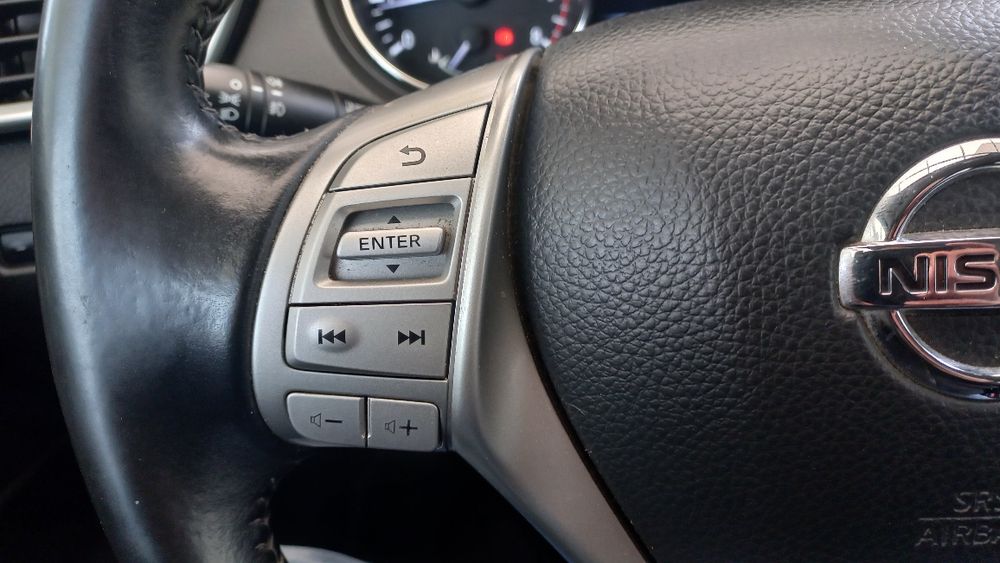 Ніссан Кашкай 1.2  Tekna