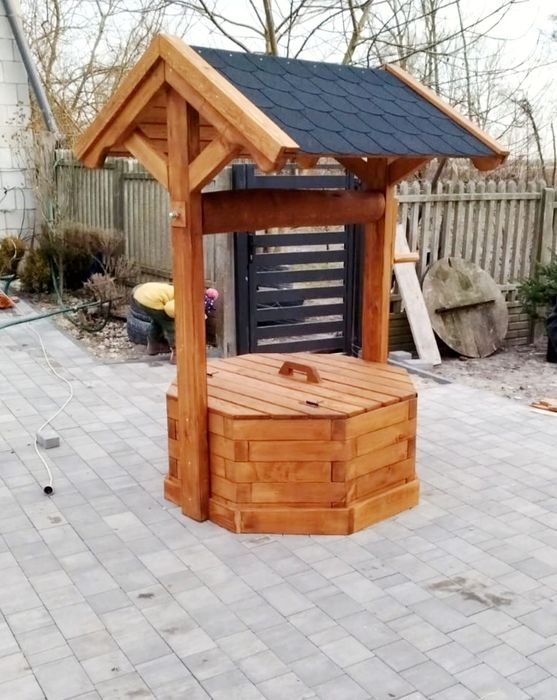 Studnia ogrodowa obudowa studni