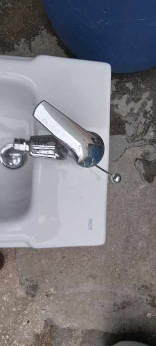 Conjunto Sanita + bide  ROCA com torneira.