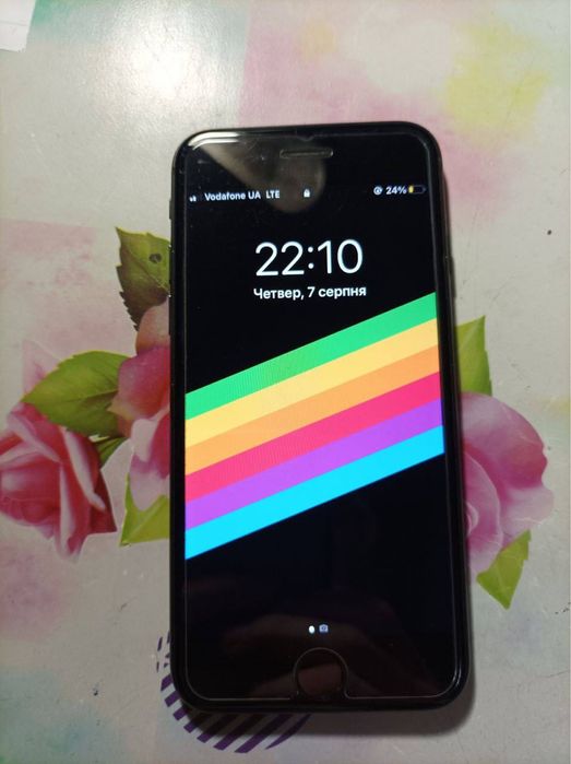 Продам айфон 7 в гарному стані на 128гб