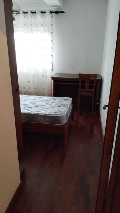 Quartos para arrendar junto universidade de Aveiro meninas
