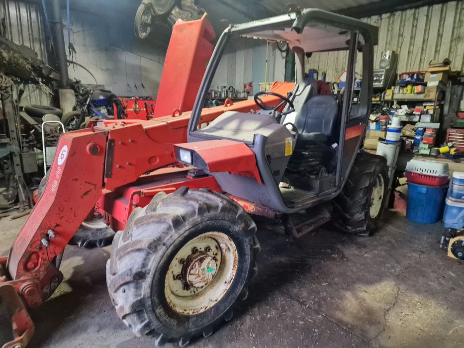 Навантажувач manitu погрузчик manitu