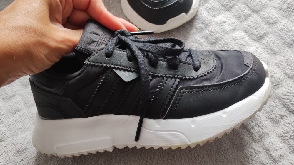 Buty Adidas chłopięce rozmiar 29