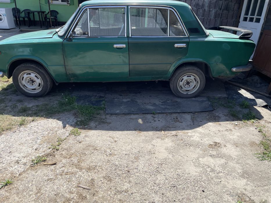 Ваз   2103.