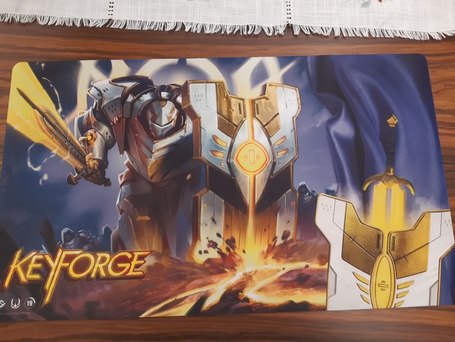 2 Playmats keyforge