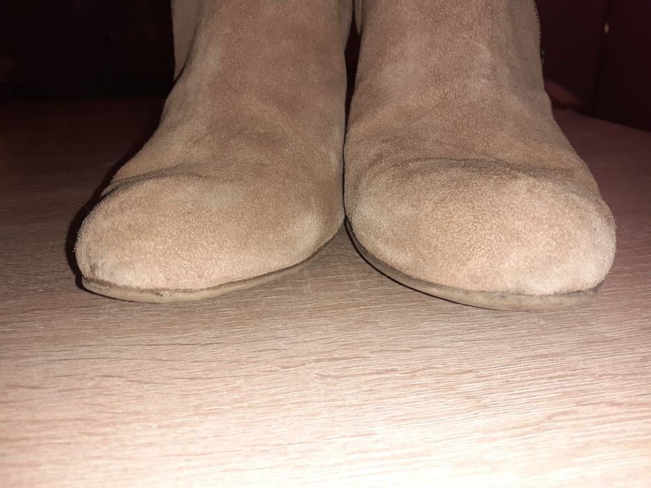 Botki zamszowe camel, beżowe.
