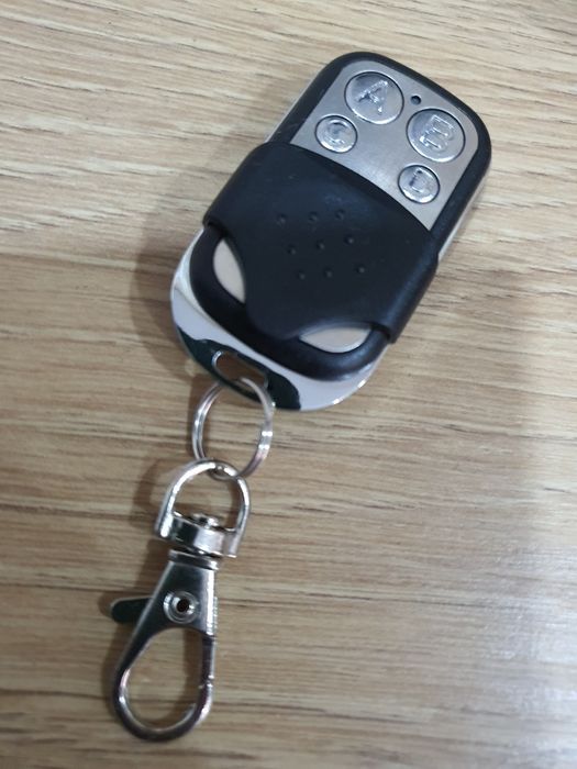 Comando programável para garagem novo