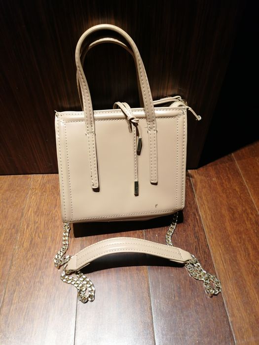 Bolsa pequena nova