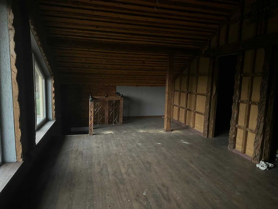 Будиночки в Карпатах