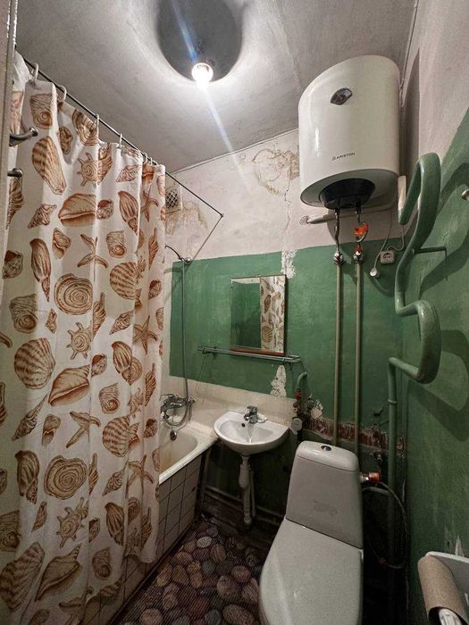 Продам 2к квартиру, проспект Науки