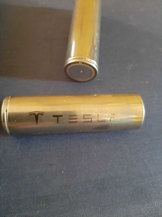 Power Bank 40000mAh Wireless + USB-C PD64739925651714121