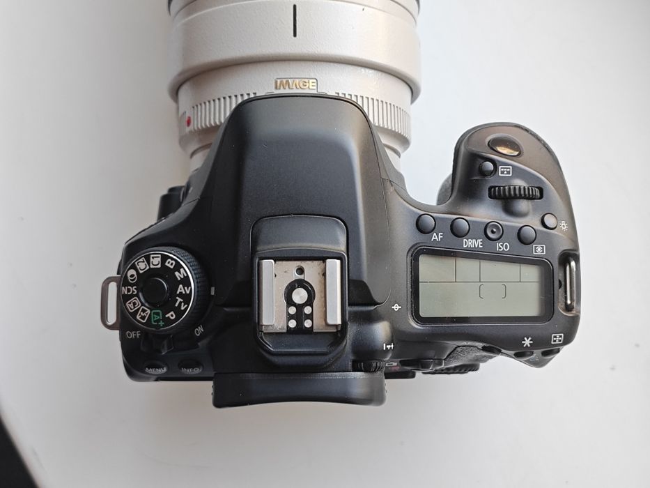 фотоаппарат canon 80d з об'єктивом canon  70-200mm  2.8