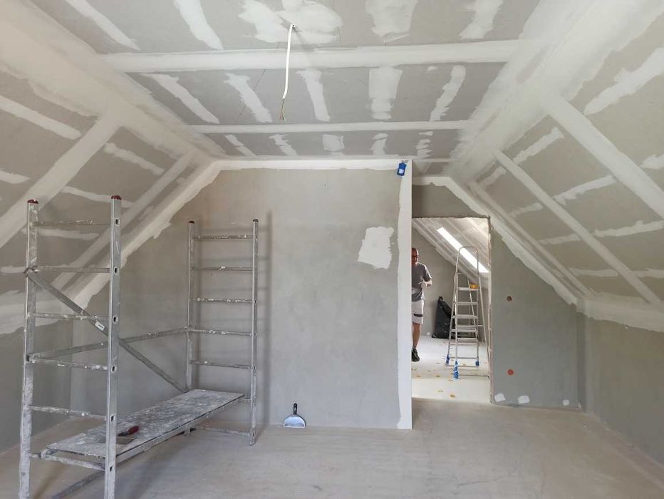 Szpachlowanie, malowanie agregatem. Gładzie najtaniej z materiałem!!!