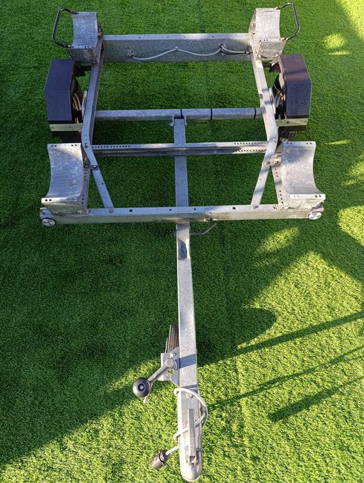 Atrelado galvanizado