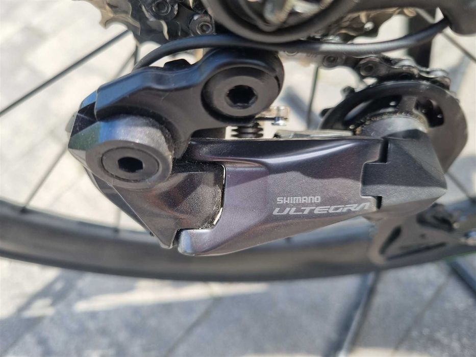 Focus Izalco Max Di2 r. XL