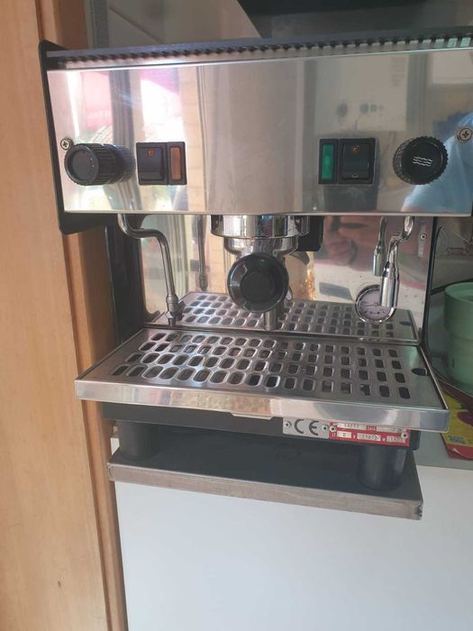 Maquina de café de 1 grupo completa
