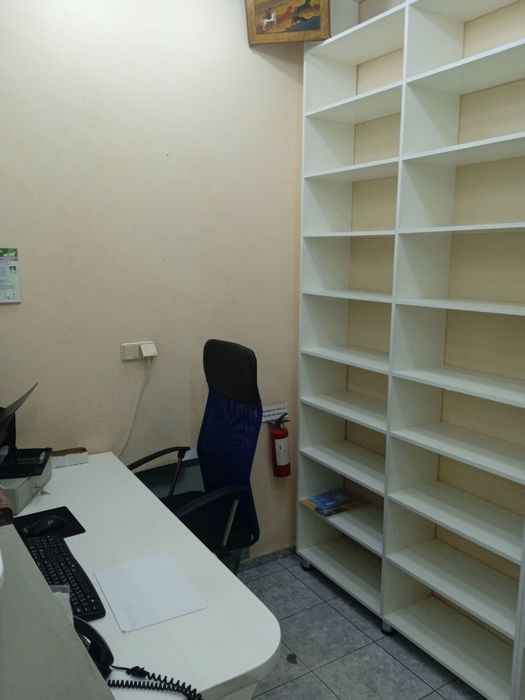 Продам торгове приміщення 44,2 м², вул. Ю. Зойфера 3 (р-н Держром) - Власник
