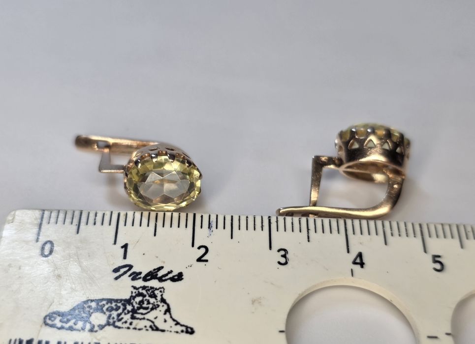 Золотые серьги ссср с цитриром