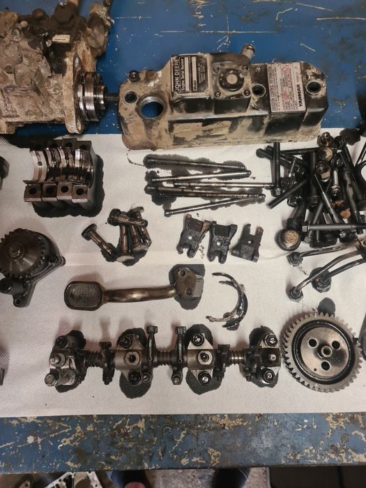 Blok korbowod pompa glowica yanmar 3tna82a tlok czesci